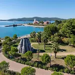 Amadria Exclusive Üdülőközpont